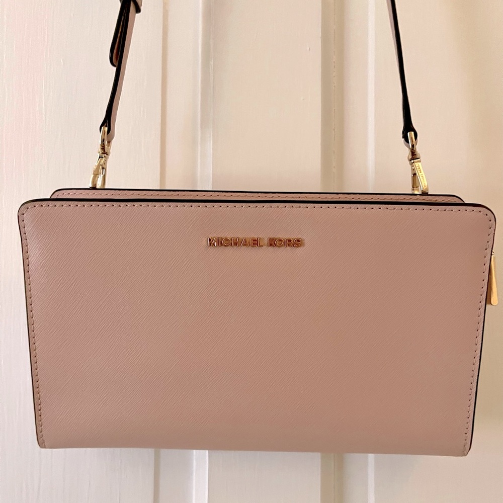 Michael Kors Crossbody